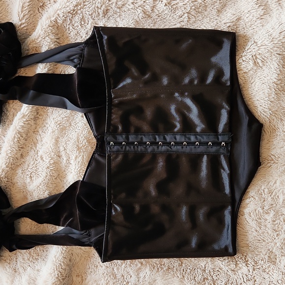 Romantic velvet & satin corset - Picture 2 of 2